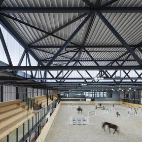 Reitsportanlagen & Pferdeställe